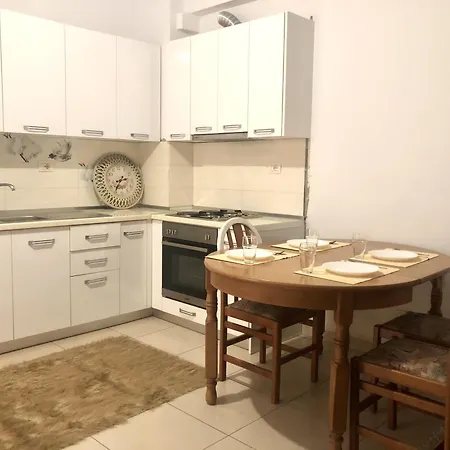 Migjeni Apartment